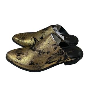 Very Volatile Moonstruck Shoes Womens 9 Black & Gold Mule Slides New in Box